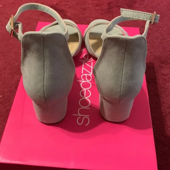 Pretty Shoedazzle Dress Sandals Teddy - Picture 3 of 16